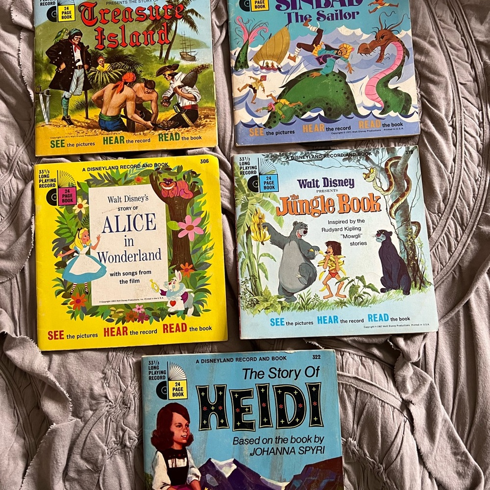 COPY - Set of 5 Vintage Disney Read and Listen Books With 45s